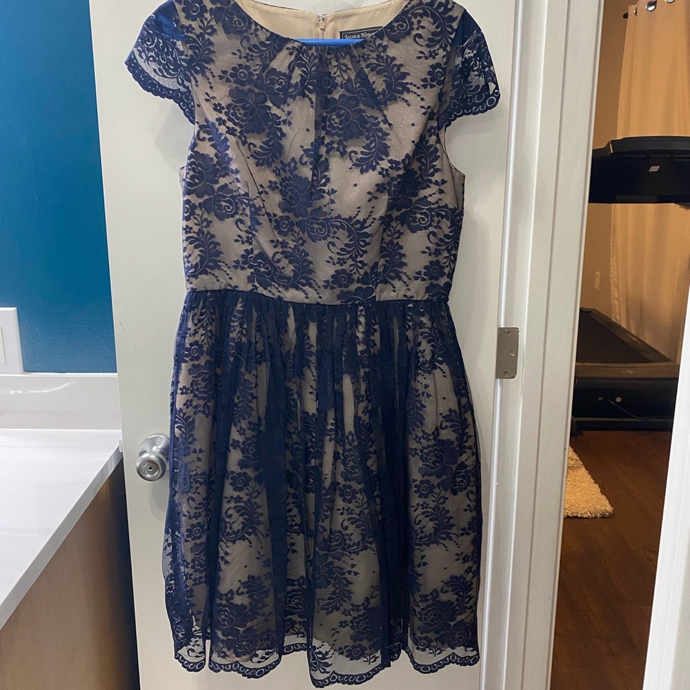 Size 10 woman’s Jessica Howard navy dress